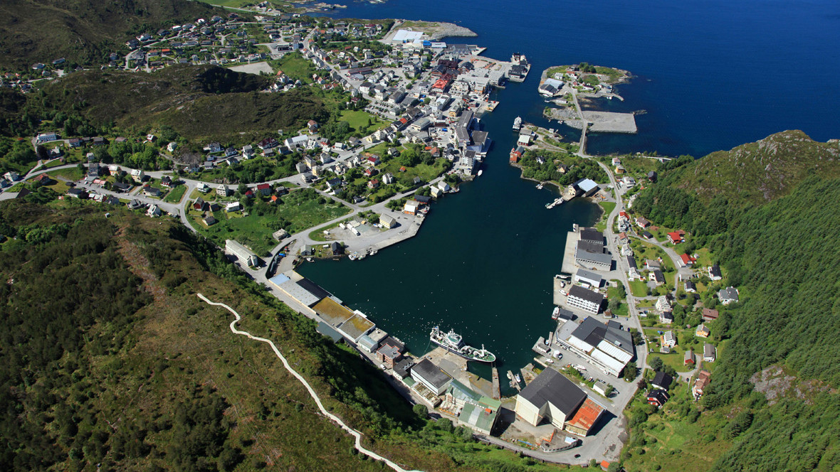 karres+brands Builds Temporary Park in Fosnavåg 